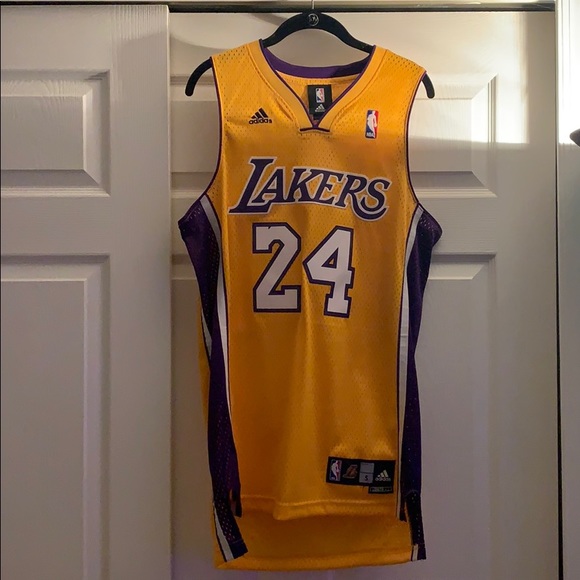 kobe jersey poshmark